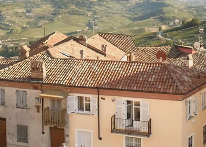 Casa Otto @ Belvedere Panoramic View Point Ferienhaus La Morra